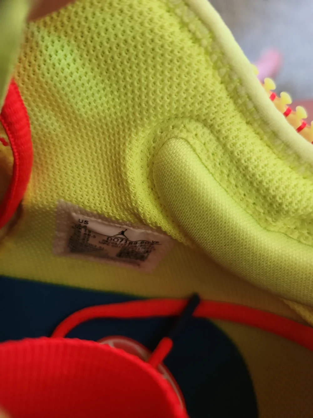 Size 14 - Air Jordan Why Not Zer0.6 Bright Crimson With Box